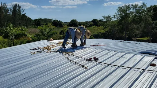Commercial Metal Roofing in Florida: Systems, Lifespan, and What to Know Before You Buy (2026)